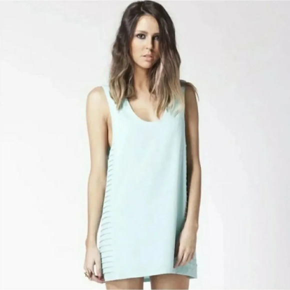 FINDERS Keepers Sense of Wonder Mini Dress - Picture 3 of 10